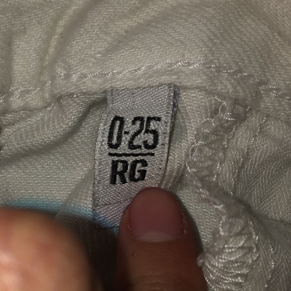 White jeans - Picture 3 of 5